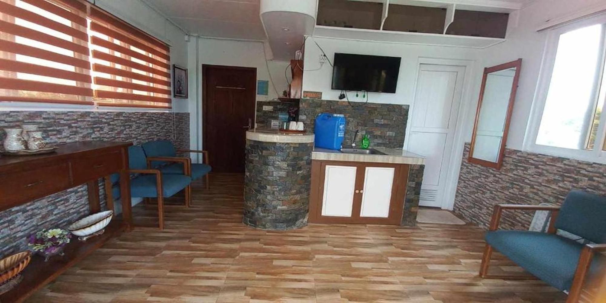 Hotel Fnt Transient House Near Hundred Islands Alaminos Exteriér fotografie